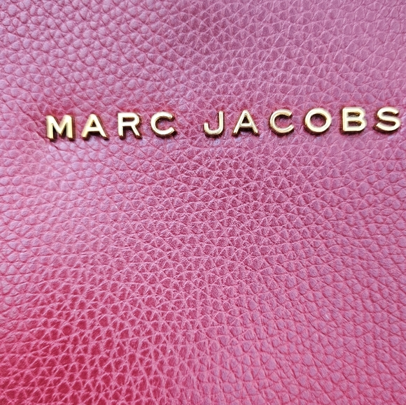 Marc Jacobs The Editor Tote Bag Pebbled Leather Tailored Oversized Cabernet NWT - Picture 11 of 16